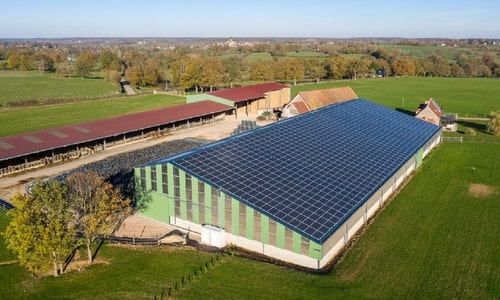 Hangar réalisé par Technique Solaire